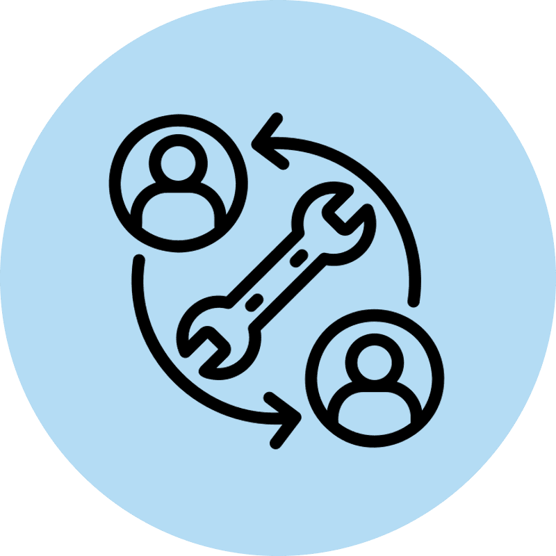 Two user icons with wrench and arrows.